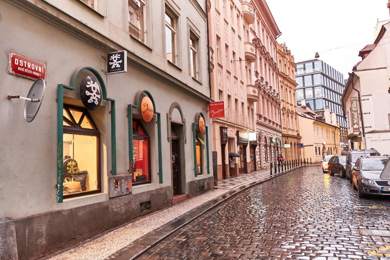 Old Town Square Royal Apartamento *